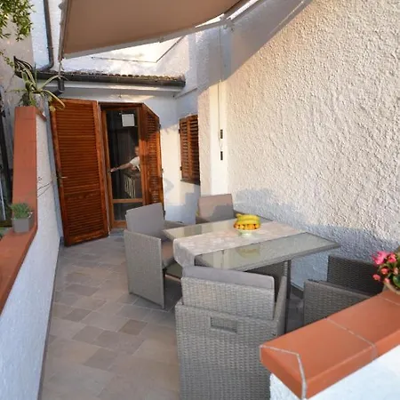 Apartment Casa Maria Camaiore